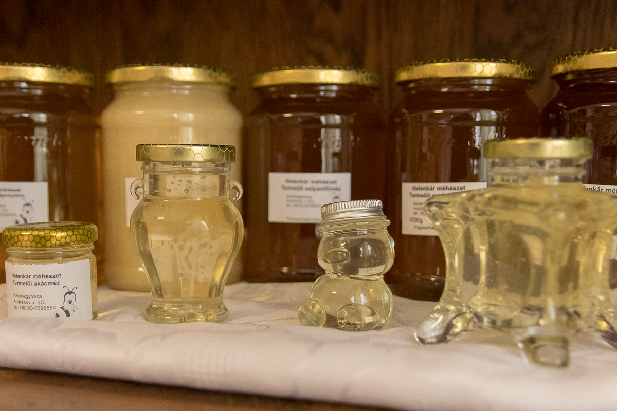 Helenkár Méhészet - Kerekegyháza - image description