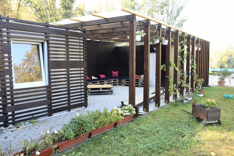 Kajak-kenu központ és csónakház rendszer Baján - image description