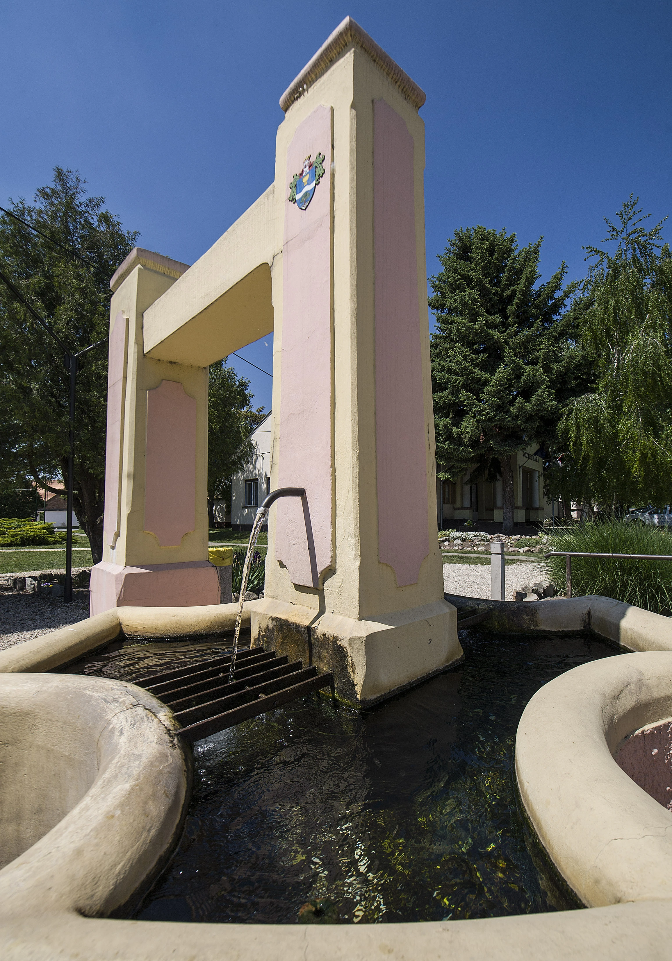 DR. SZELECSÉNYI ZSIGMOND KÚT - image description