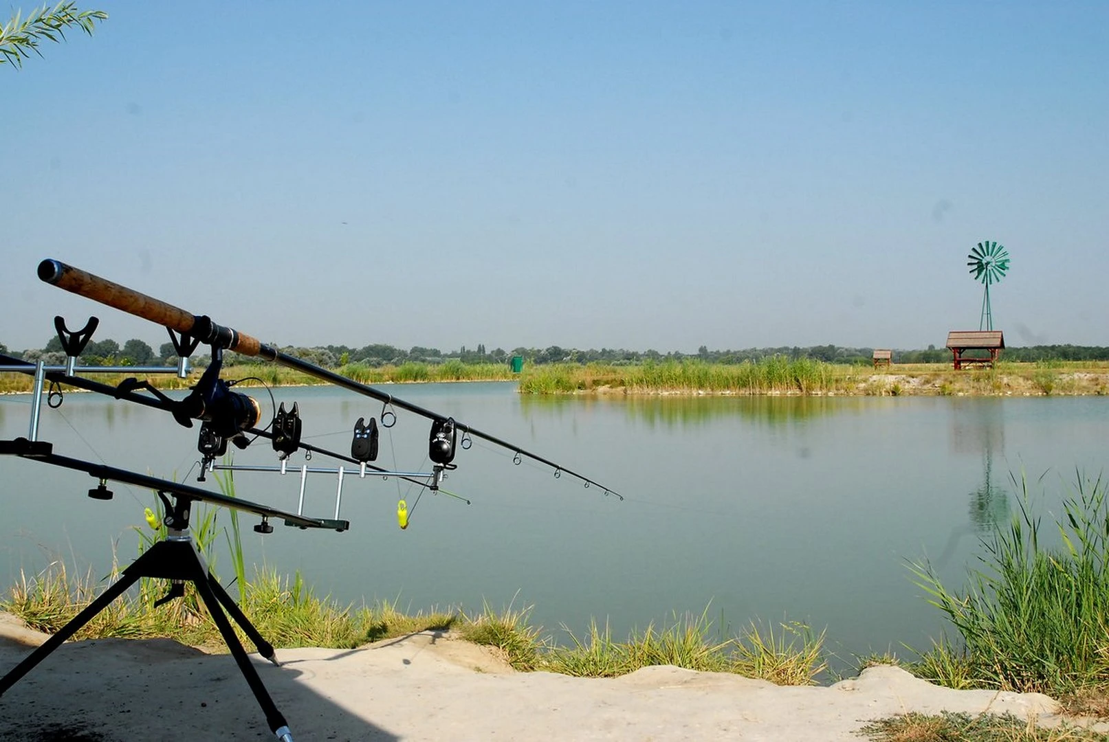 Szanki Horgásztó és Pihenőpark - image description