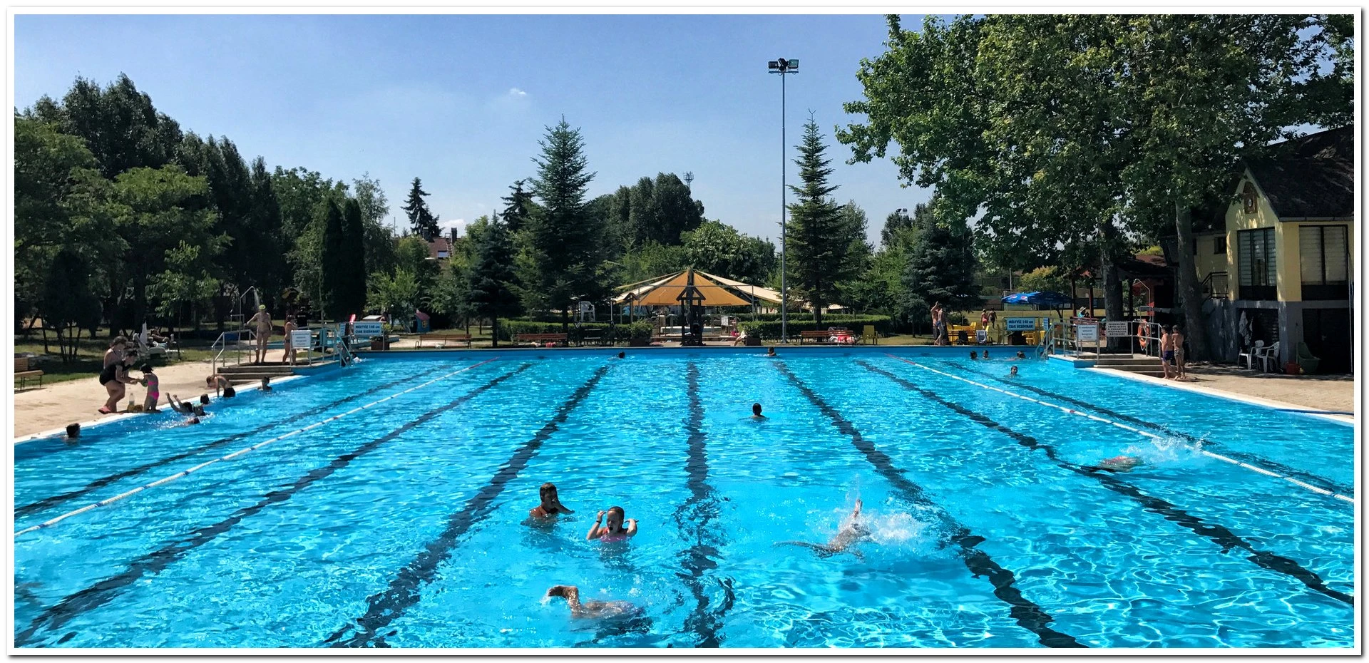 Kunszentmiklósi Strandfürdő - image description