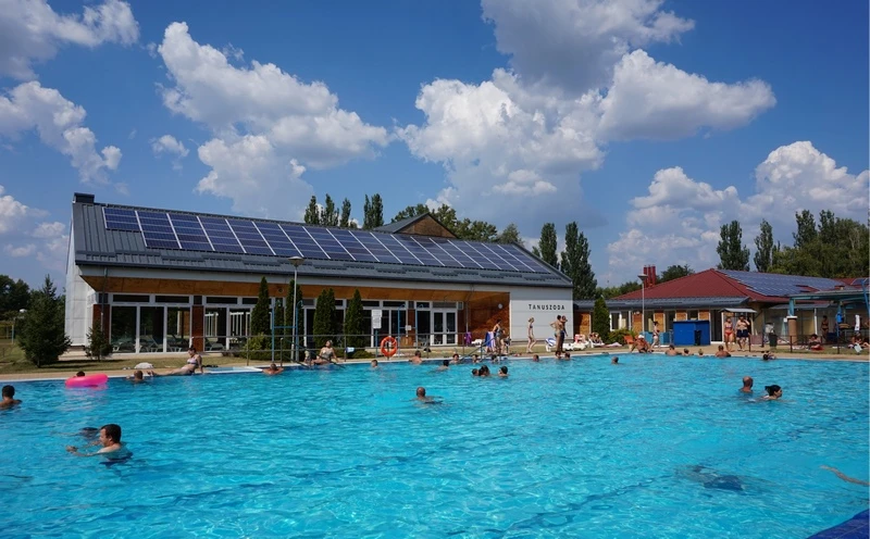 Kiskőrösi Rónaszéki Fürdő - image description