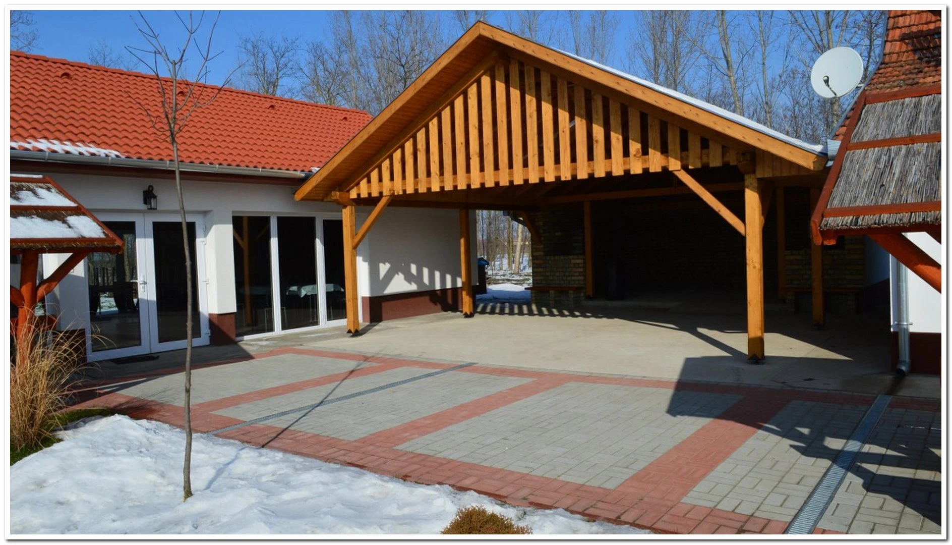 Málnás Vendégház - image description