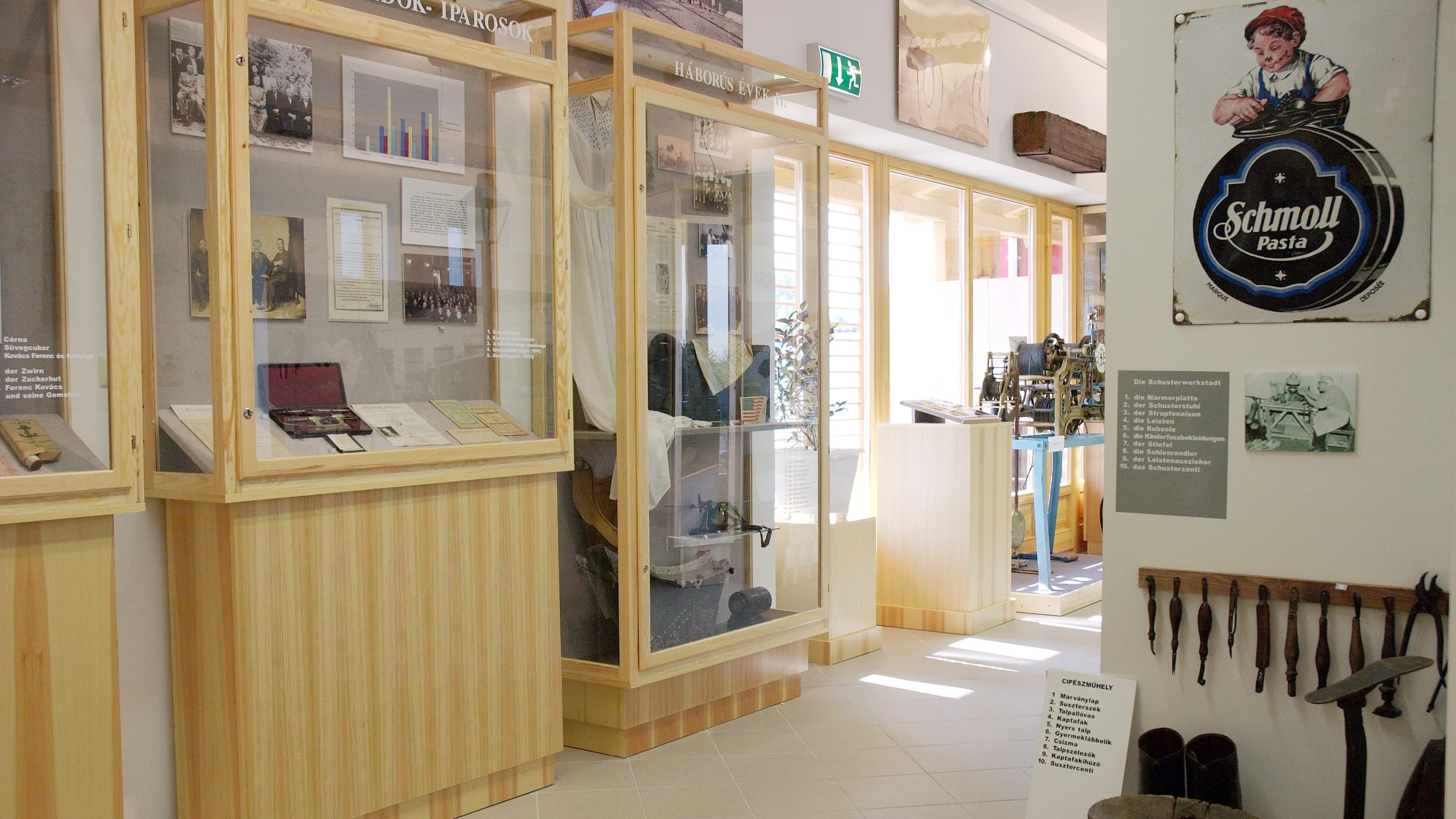 Konecsni György Helytörténeti Gyűjtemény - image description