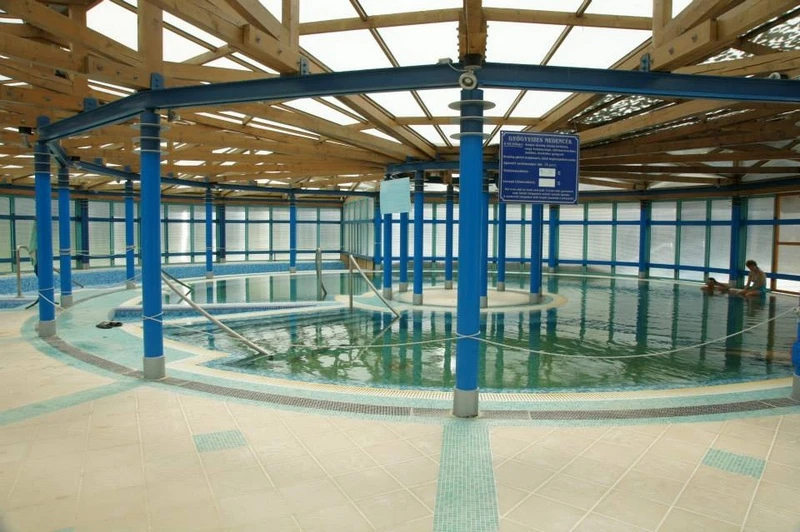 Csajda Uszoda és Gyógyfürdő - image description