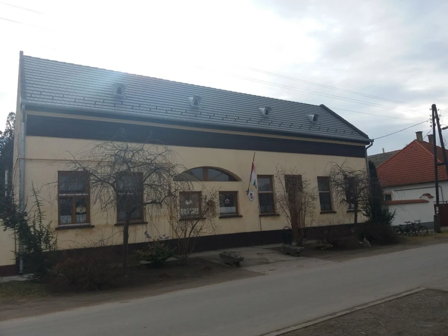 TOP Nemesnádudvar - image description