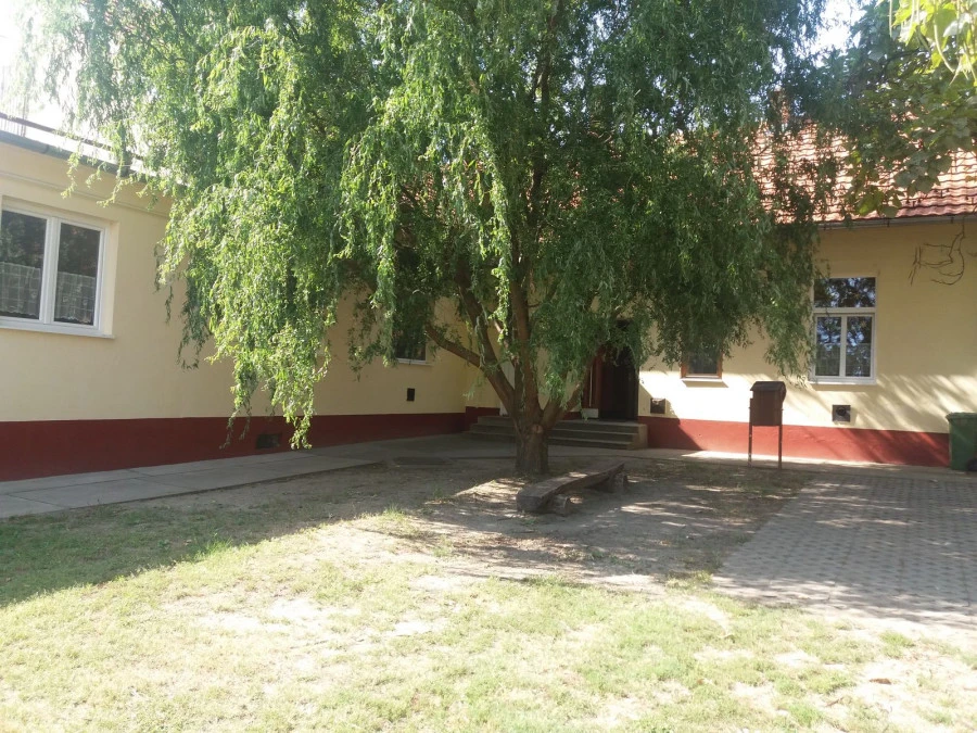 Általános Iskola épületének energetikai korszerűsítése Borotán - image description