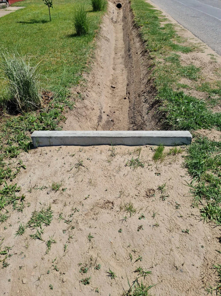 Érsekcsanád belterületi  csapadékvíz elvezetés II. ütem - image description