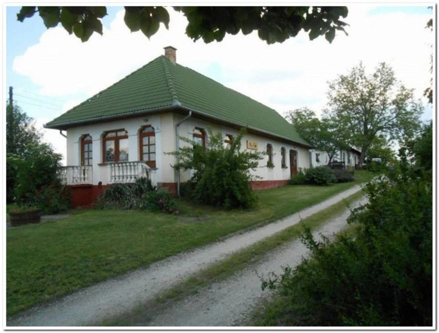 Érsekhalma - image description