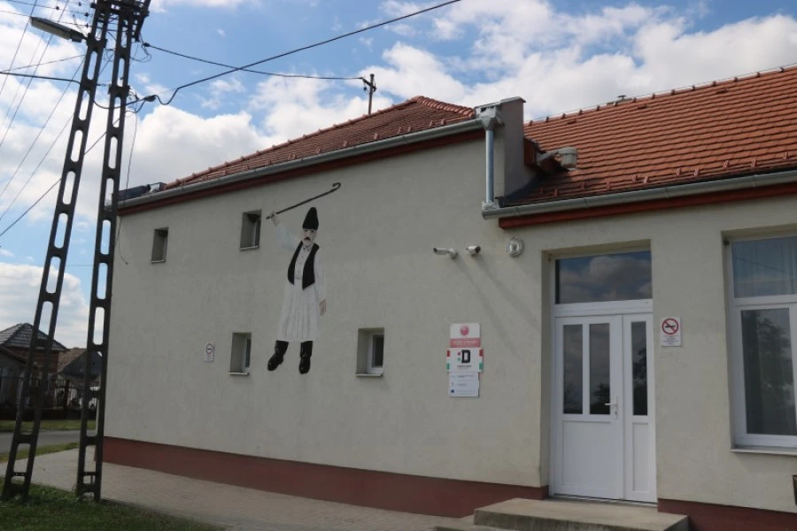 Drágszél_Művelődési ház épületenergetikai korszerűsítése - image description