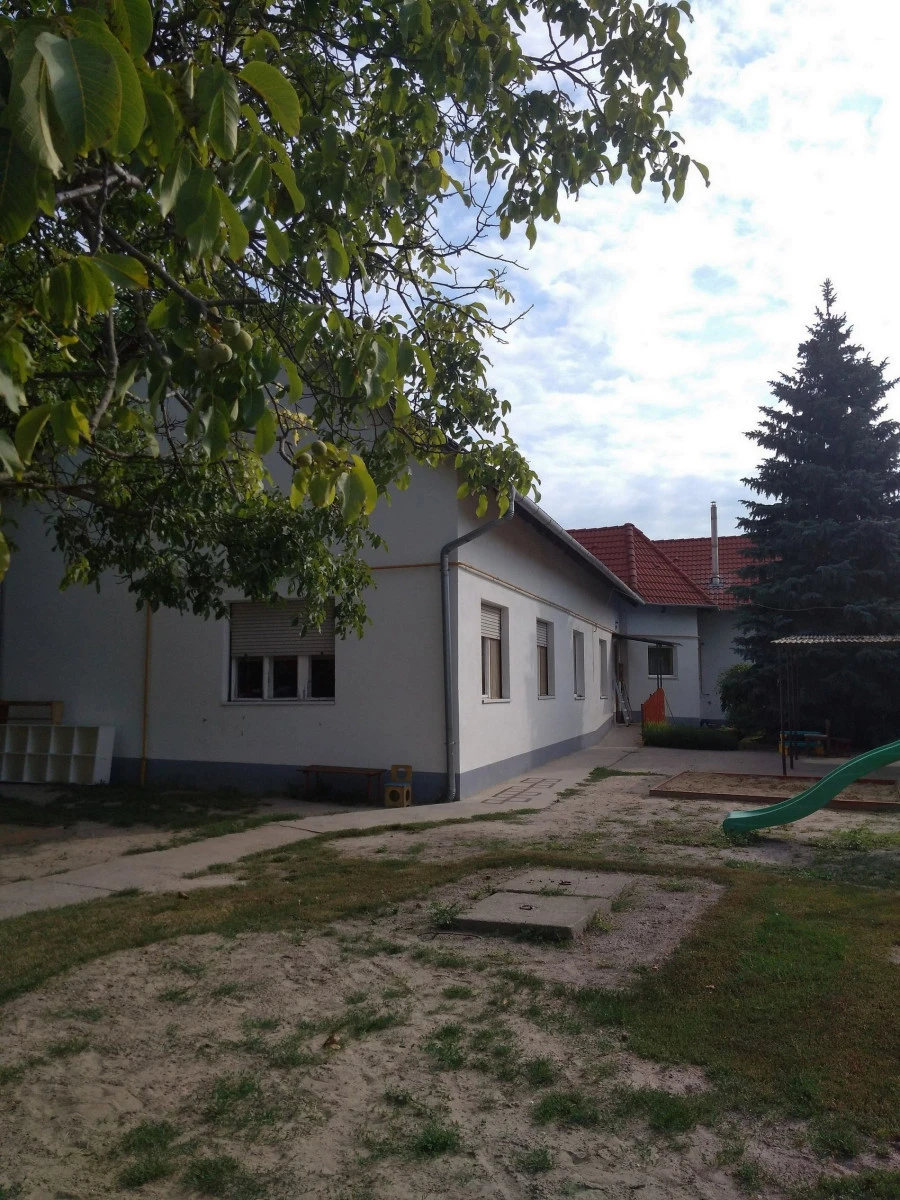 Szalkszentmárton önkormányzati óvodák energetikai korszerűsítése - image description