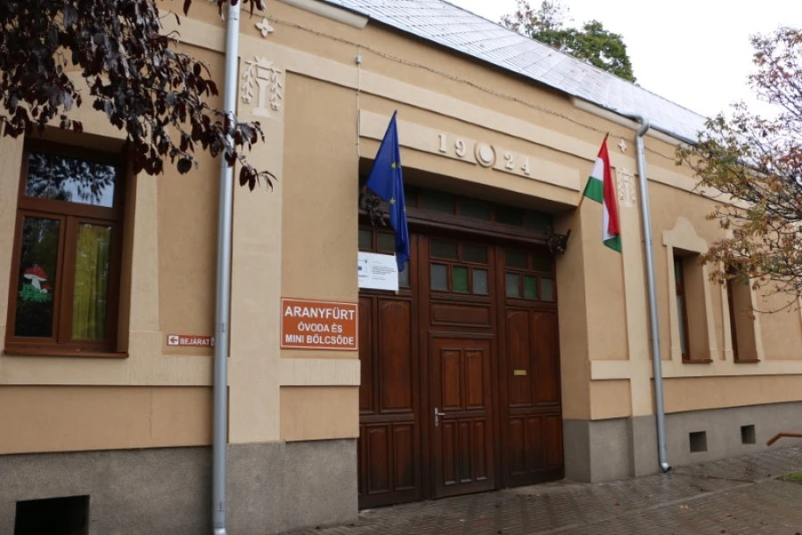 Kunbajai Aranyfürt Óvoda Egységes Óvoda és Bölcsőde épületének energetikai korszerűsítése - image description