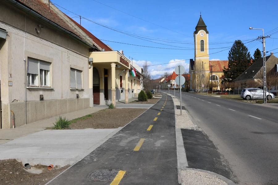 Csapadékcsatorna kiépítése Császártöltés központi részén - image description