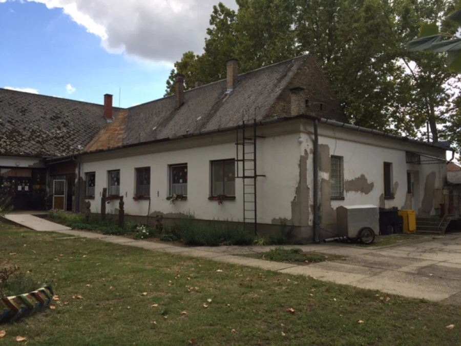 Kunbajai Aranyfürt Óvoda Egységes Óvoda és Bölcsőde épületének energetikai korszerűsítése - image description