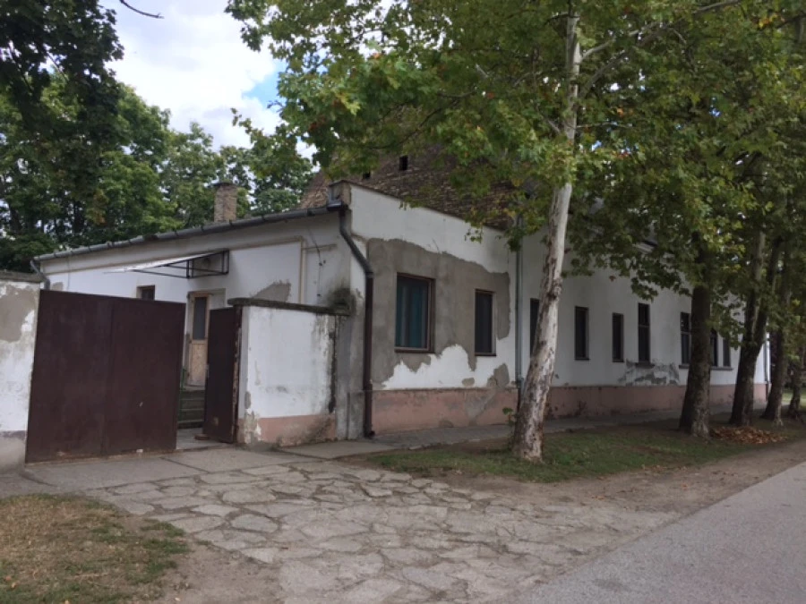 Kunbajai Aranyfürt Óvoda Egységes Óvoda és Bölcsőde épületének energetikai korszerűsítése - image description