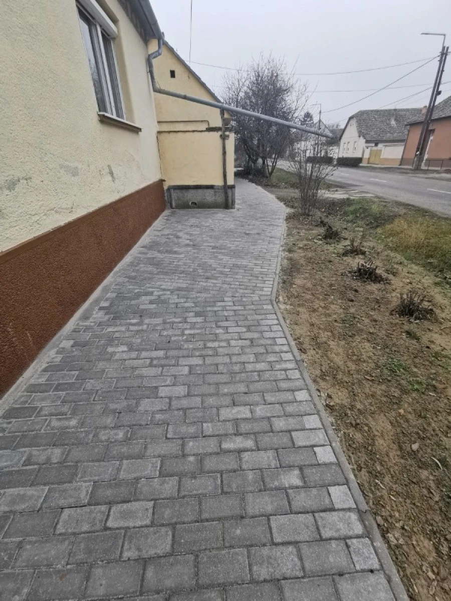 Komplex fenntartható közlekedésfejlesztés Csátalján - image description