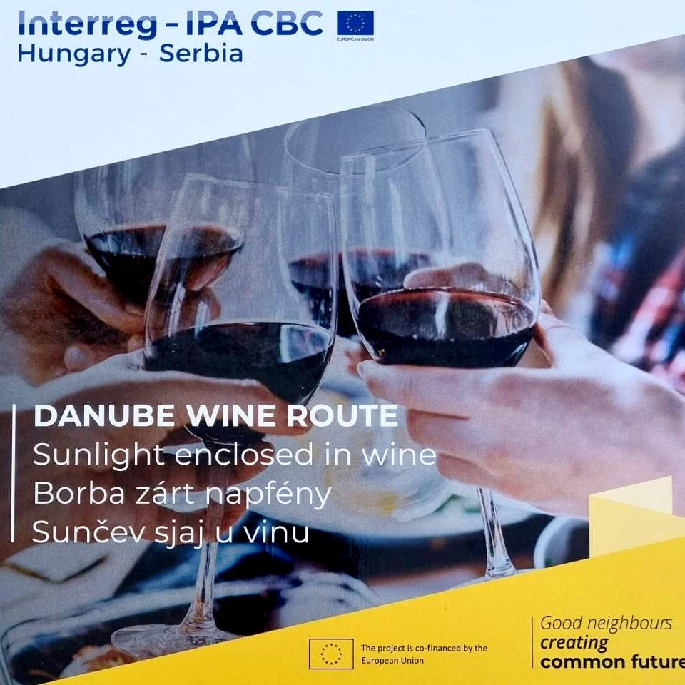 Borba zárt napfény - image description