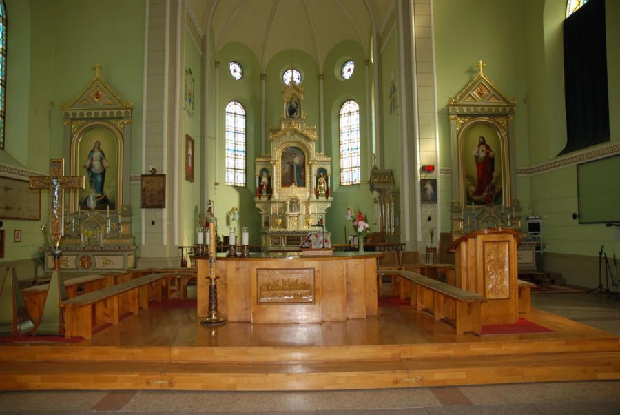 Szent Lajos templom - image description