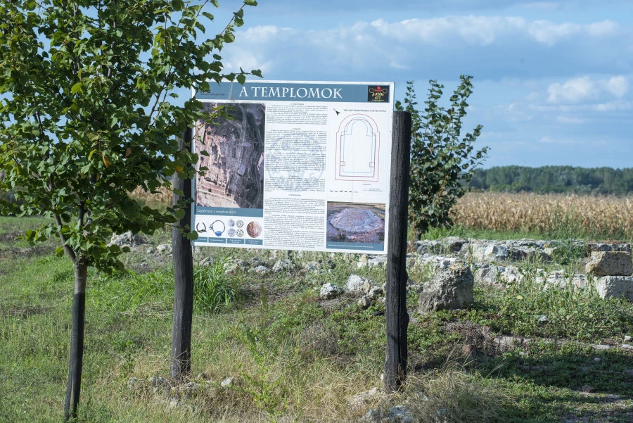 Tázlár - Templomhegy - image description
