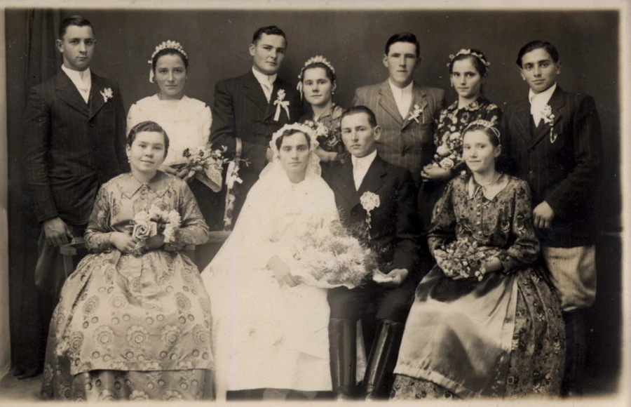 Keceli viselet - image description