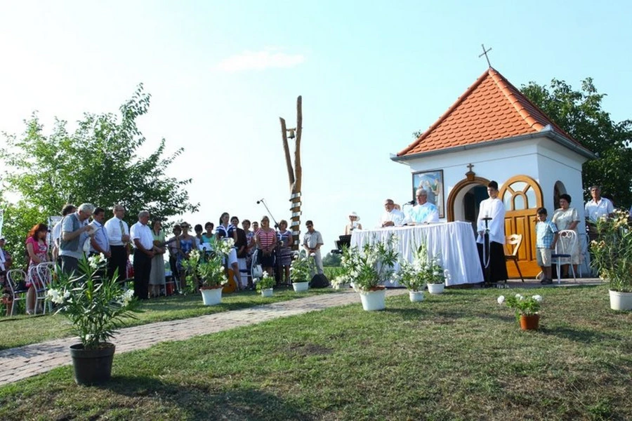 Feketi Kápolna búcsúja - image description