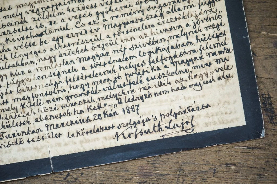 Kossuth Lajos kiskunfélegyházi díszpolgárságát megköszönő saját kezűleg írt levele, amely egyedülálló Magyarországon - image description