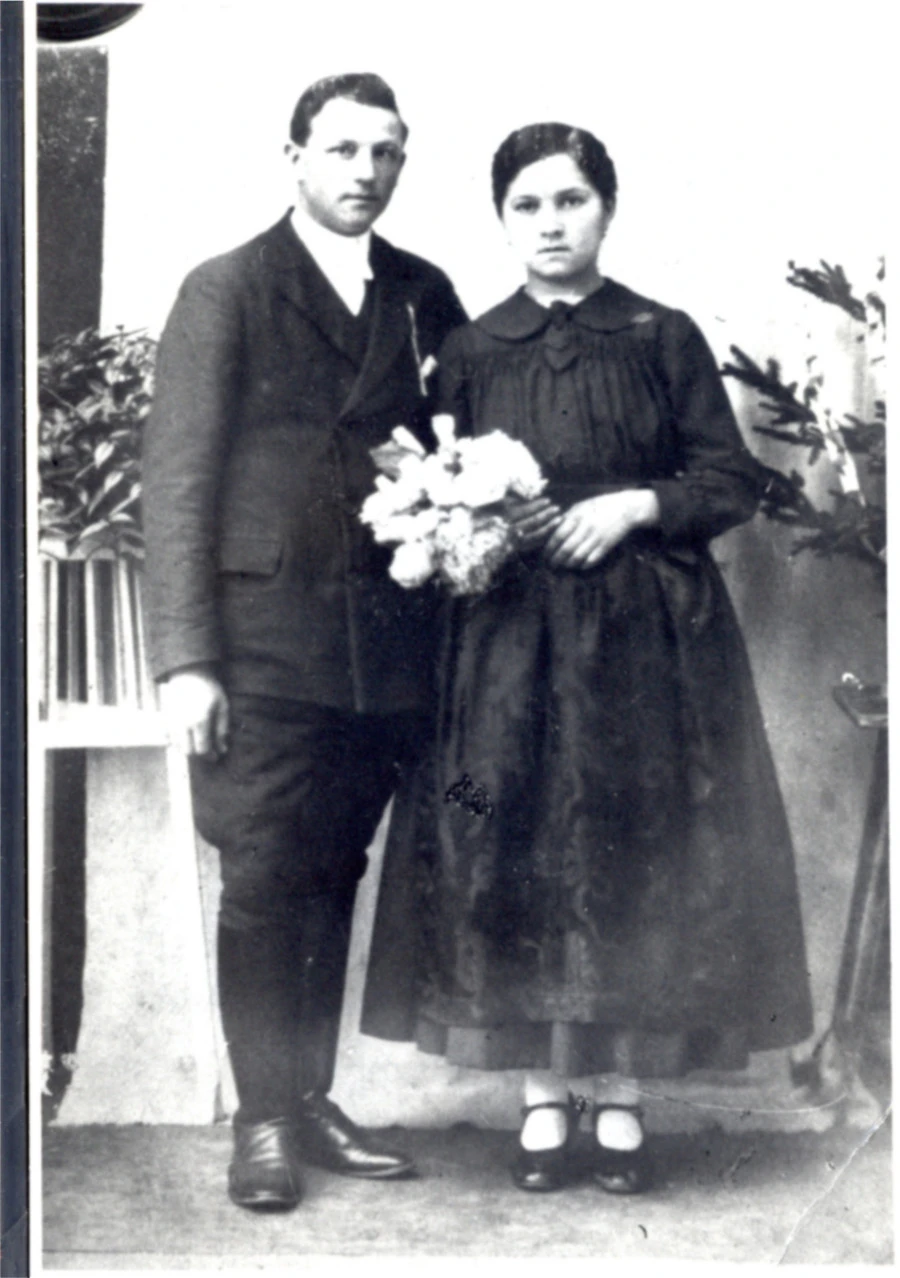 Keceli viselet - image description