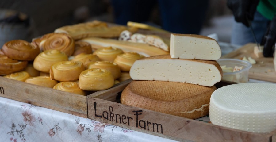 lakner farm - image description