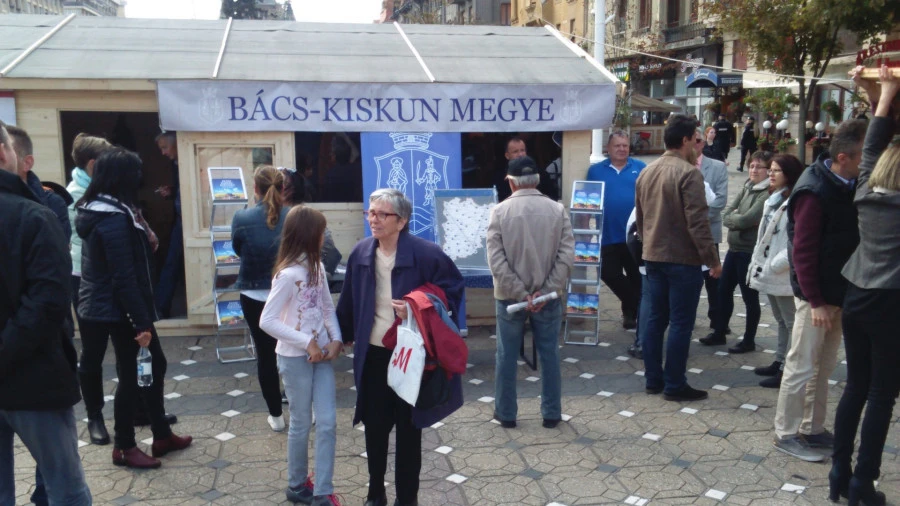 Testvérmegyék - image description