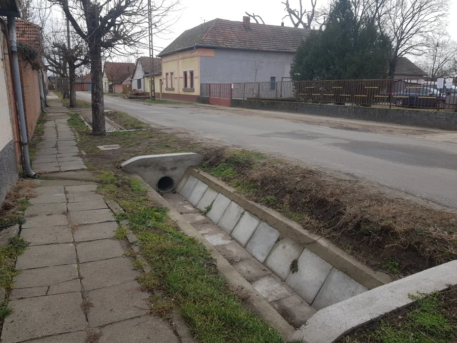 Csapadék és vízvisszatartó rendszer rekonstrukció VI. ütem - image description