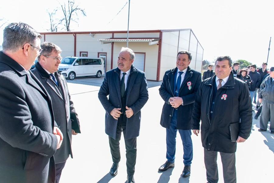 Átadták az agrárlogisztikai központot Jánoshalmán - image description
