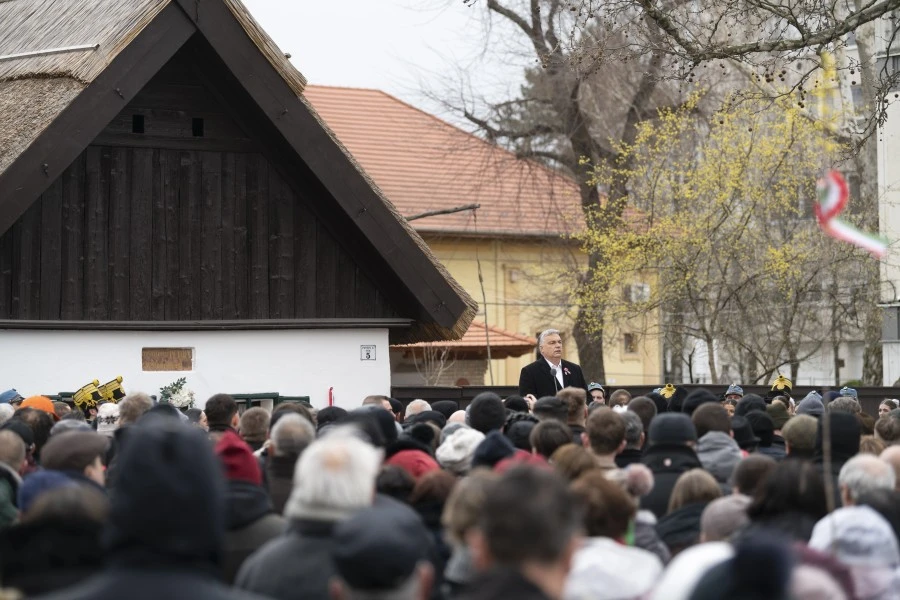 Orbán Viktor miniszterelnök Kiskőrösön - image description