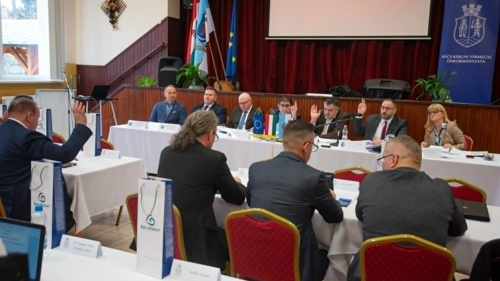 Kisszálláson ülésezett a vármegyei közgyűlés - image description