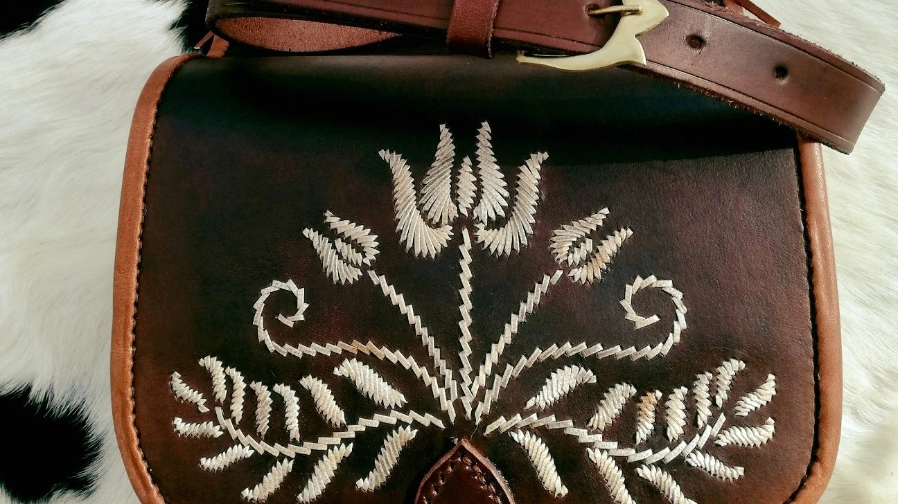 Hagyományőrzés: Népi bőrművesség - image description