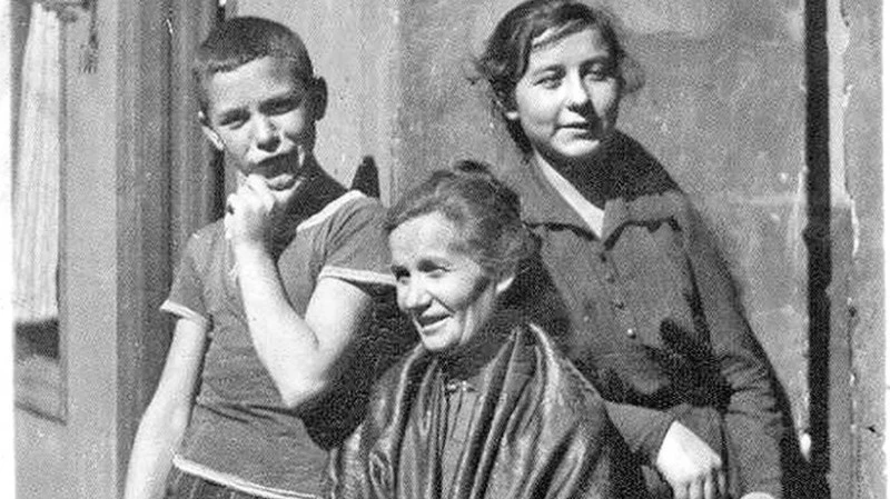 József Attila 120 - A költő szabadszállási kötődése - image description