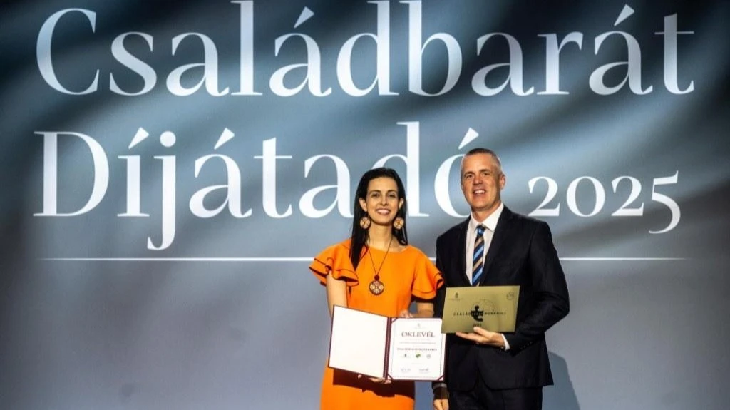 Családbarát Munkahely címet kapott a Bács-Kiskun Vármegyei Kormányhivatal - image description