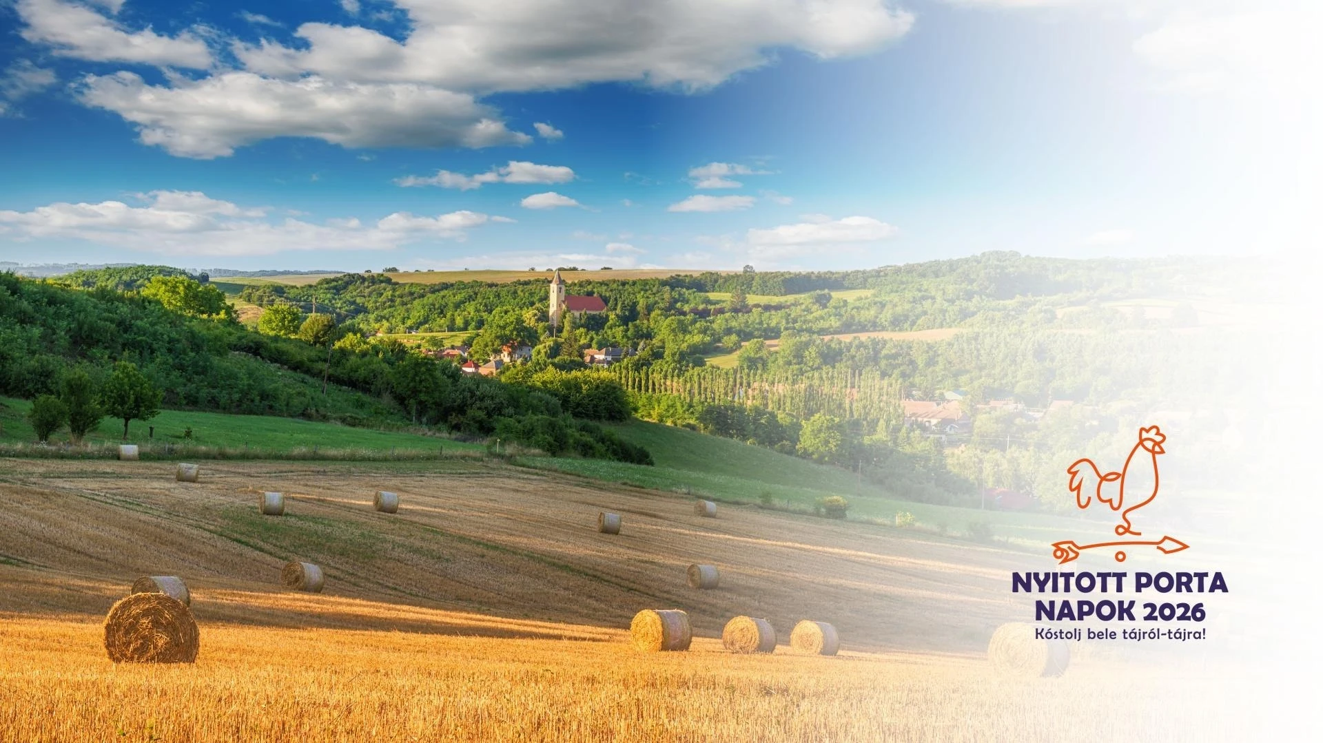 A képen egy szántó látható, bálákkal, jobb alsó sarokban pedig a kakasos Nyitott Porta logó.