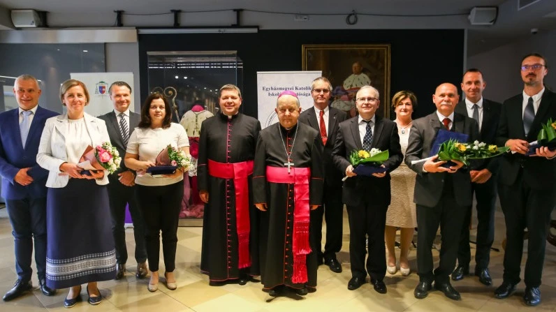 Átadták a Bábel Balázs érsek által alapított Kunszt József-díjat - image description