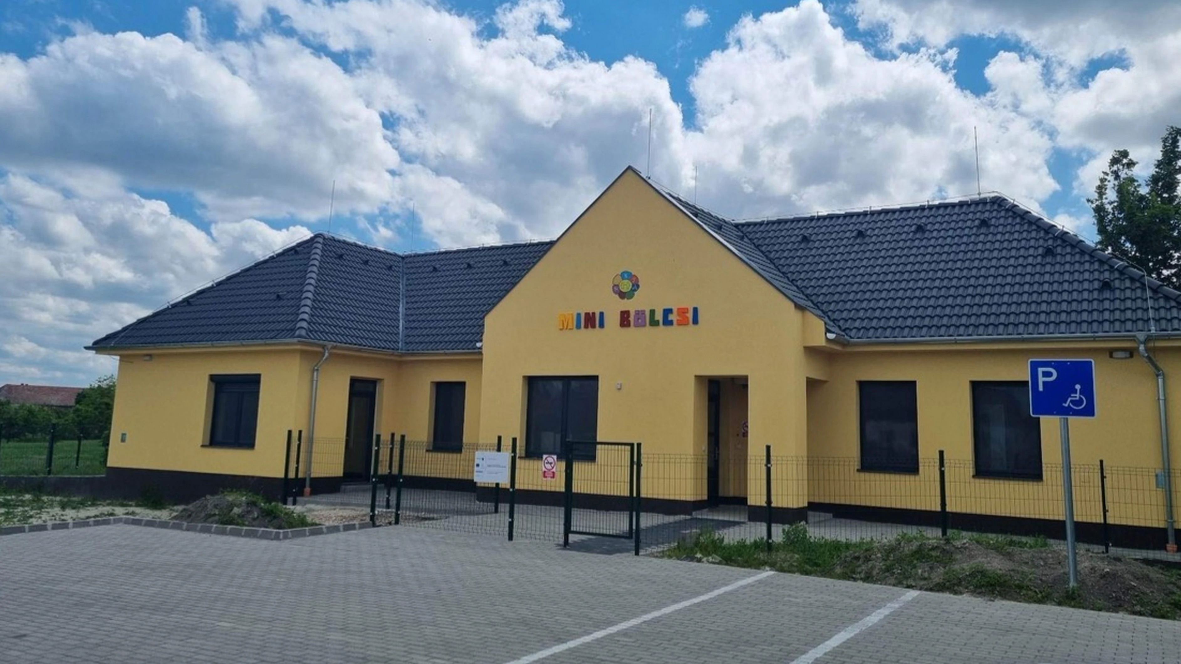 Mini bölcsőde épült Hartán - image description