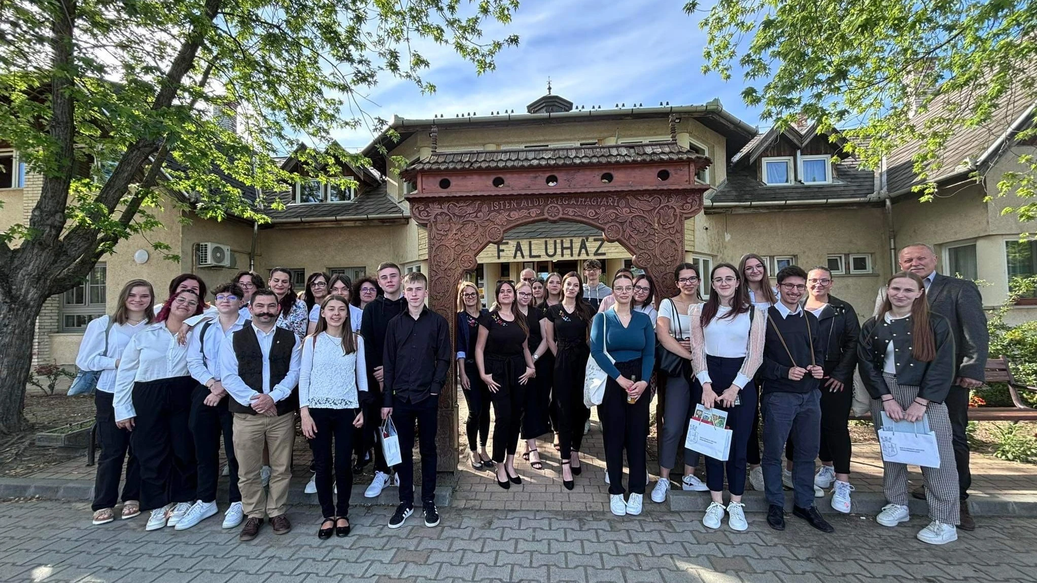 Lezajlott a vármegye nemzeti értékei ifjúsági vetélkedő  - image description