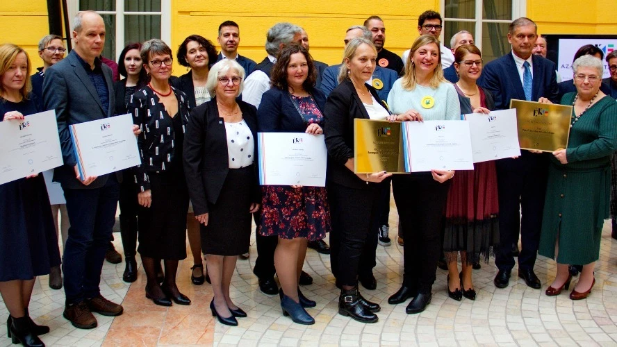 Kiskőrösre és Óbudára került Az Év kiállítása Díj 2023! - image description