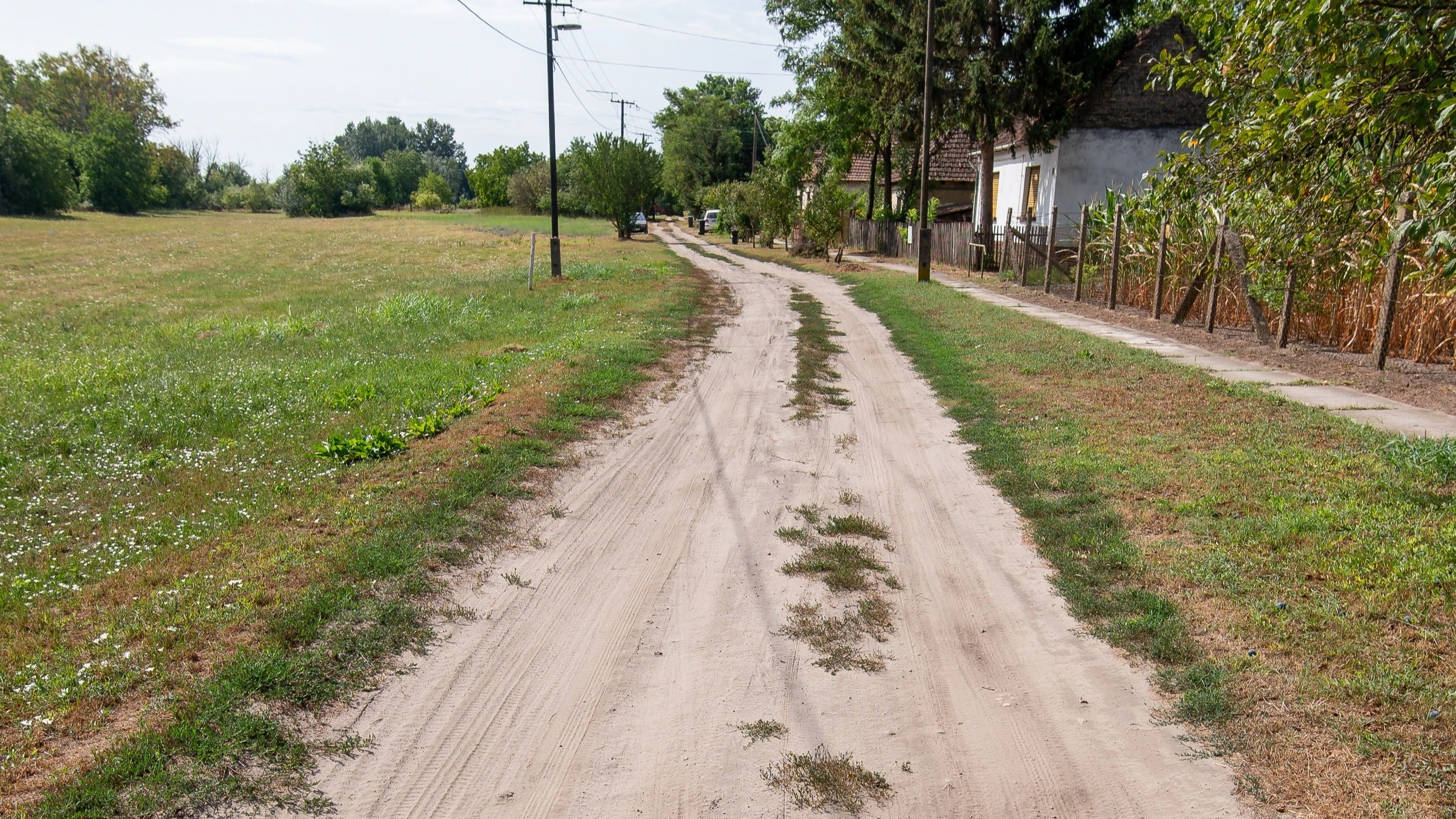 Belterületi útfelújítás Csikérián - projektindítás - image description