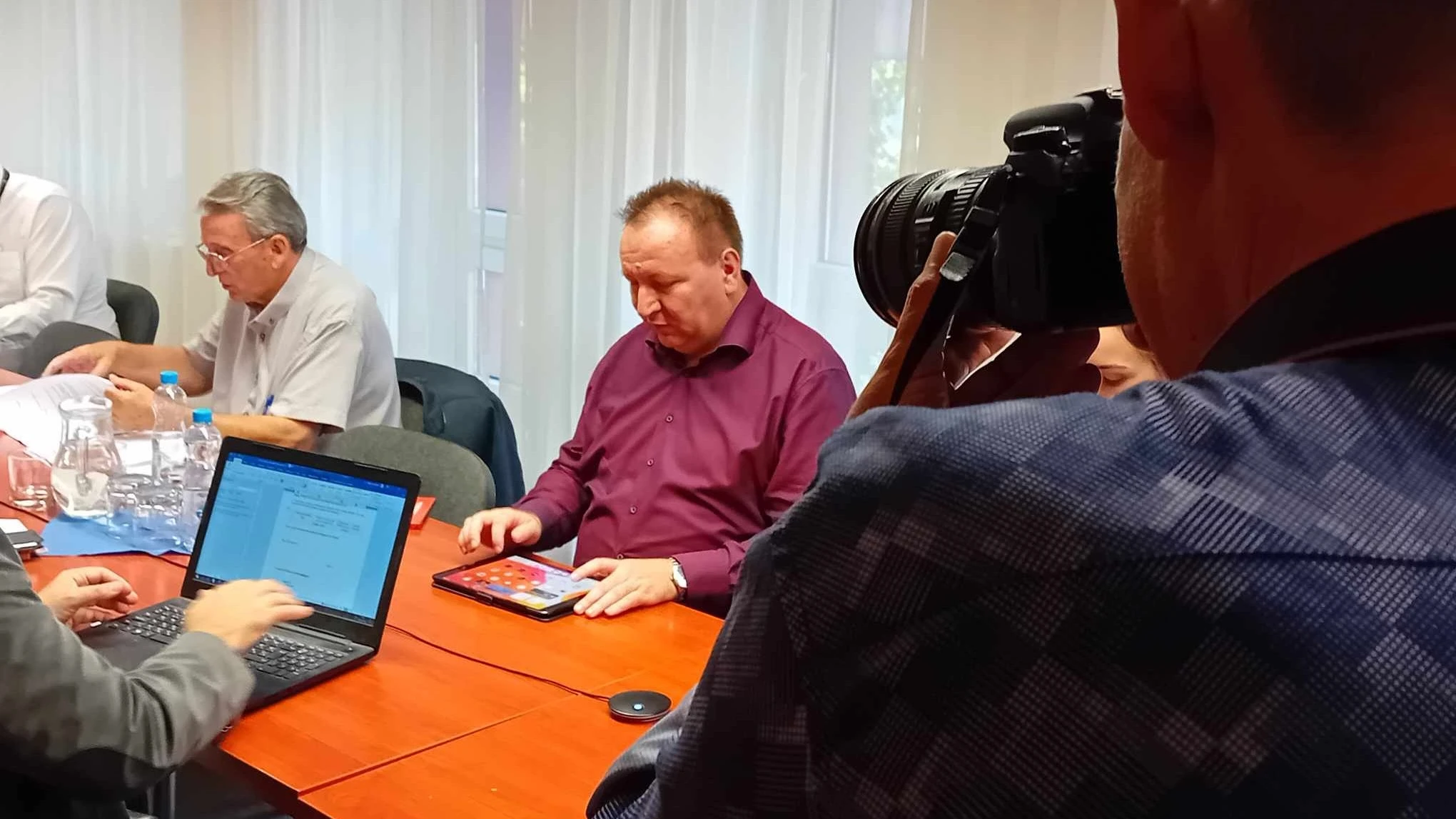 Értékesek - image description