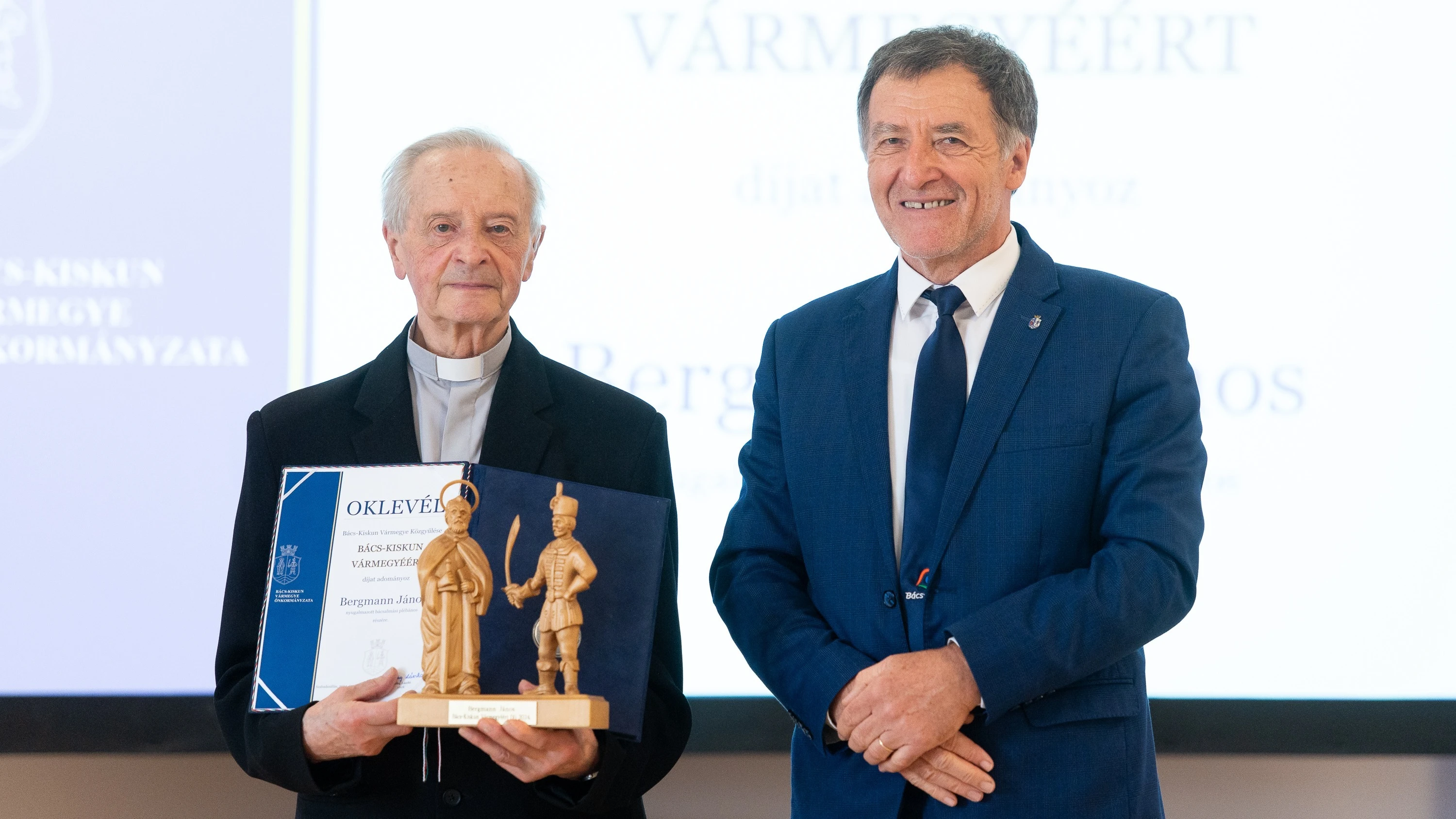 A Bács-Kiskun Vármegyéért Díjat Bergmann János vehette át - image description