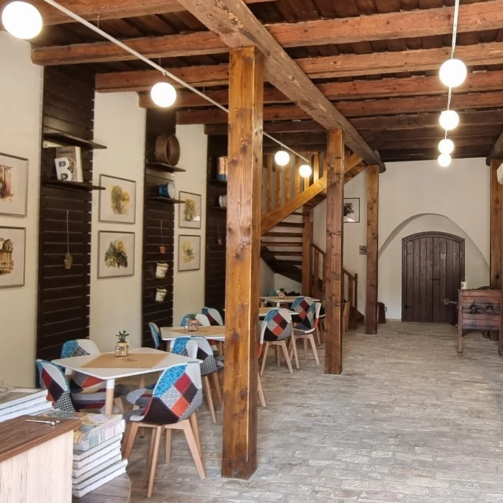 Bor Bagoly Présház - image description