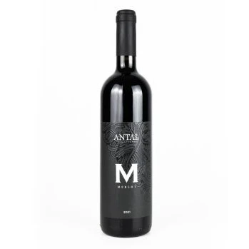 A képen egy palack Merlot látható.