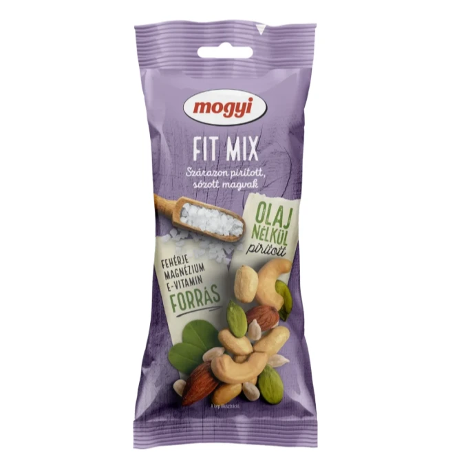 A képen egy csomag lila csomagolású Mogyi Fit Mix látható.