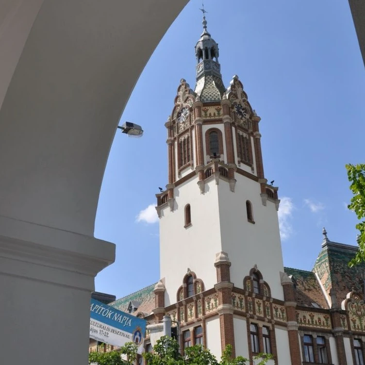 Kiskunfélegyházi Városháza - image description