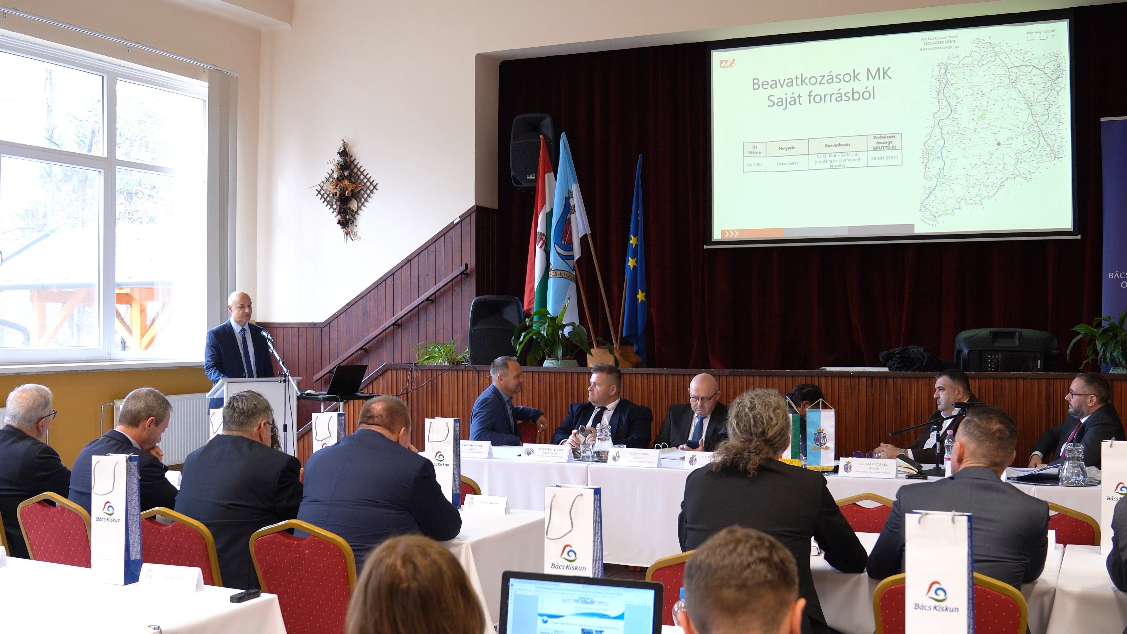 Vármegyei Közgyűlés - Kisszállás